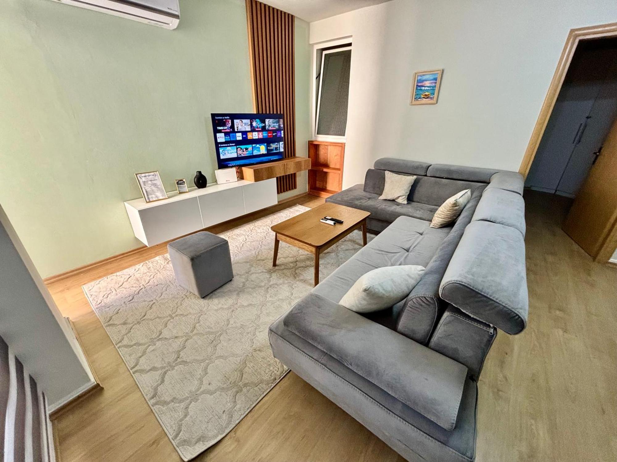 Edi'S Apartament Tirana Zewnętrze zdjęcie