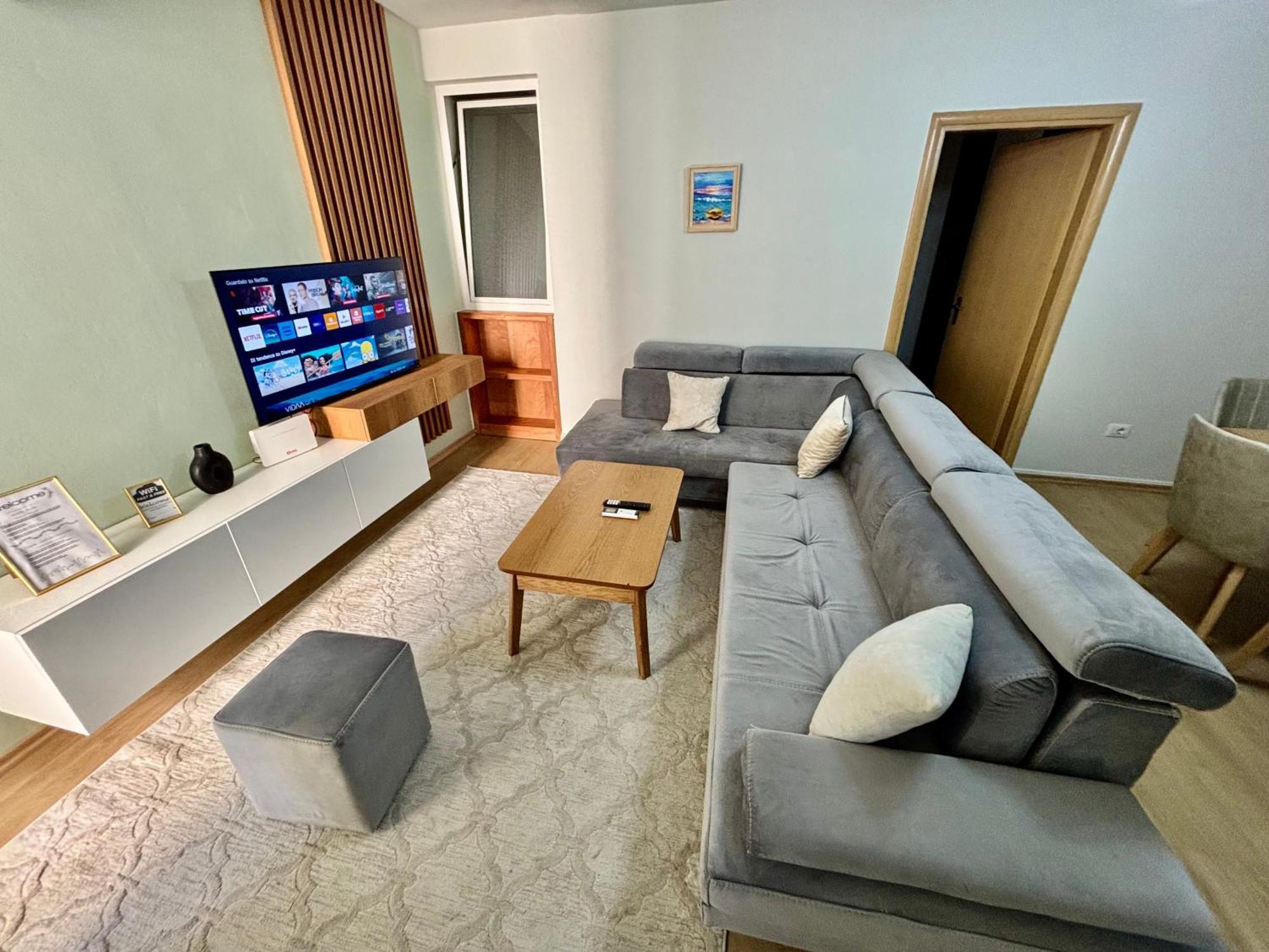 Edi'S Apartament Tirana Zewnętrze zdjęcie